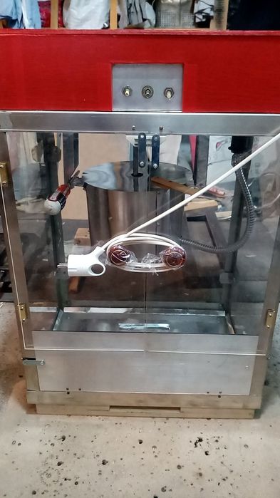 Popkorn aparat sotiladi