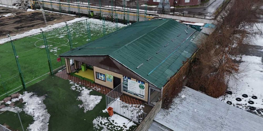 Продажа пристройки для футбола