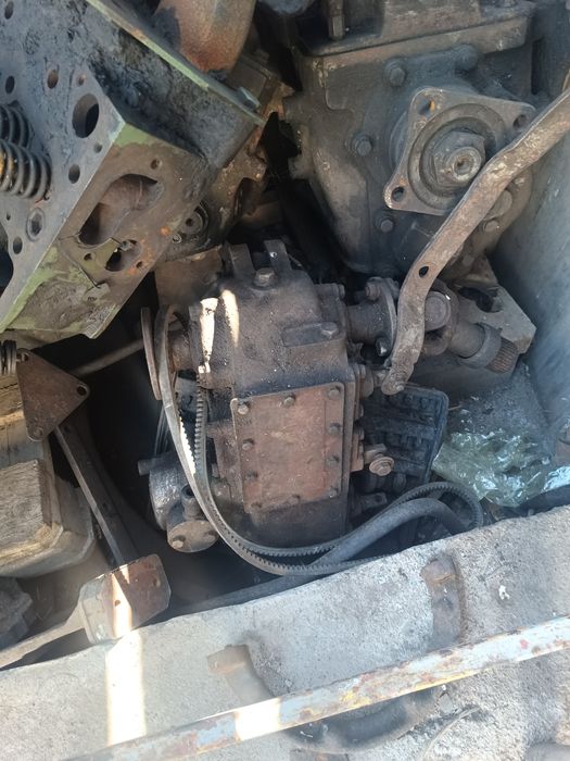 Запасные части б у ,ЗИЛ бычёк , диски