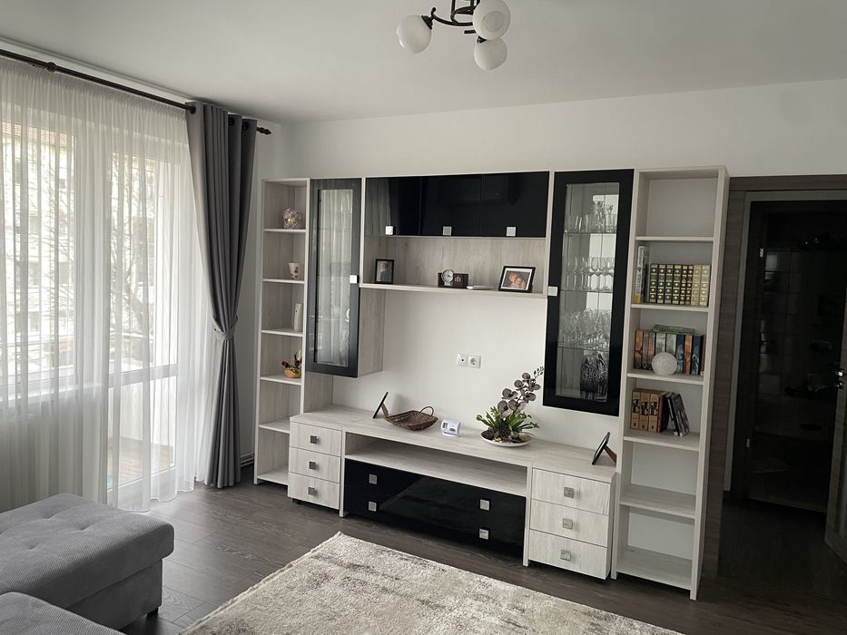 Vand apartament 2 camere