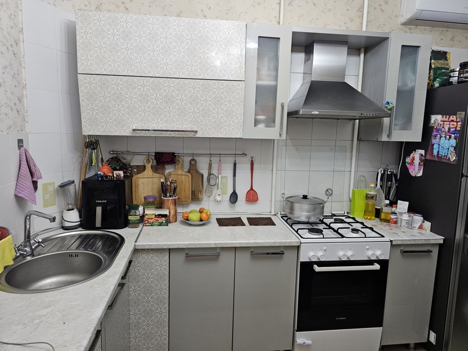 Продам кухонный гарнитур
