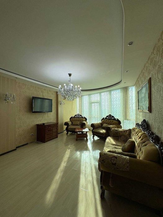 продажа 3- ком кв .11 мкр