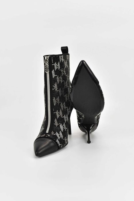 Дамски Токчета Karl Lagerfeld SARABANDE Ankle Boot Monogram G0S