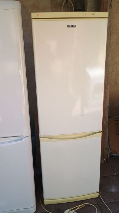 Frigider tip combină frigorifică Artic 260/521