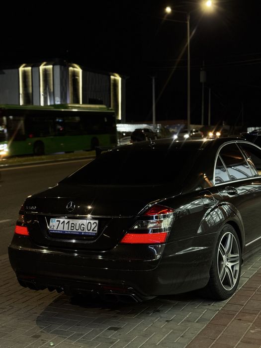 Mercedes-Benz S500 W221 S-CLASS