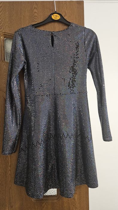 Rochie paiete 9-10 ani Zara