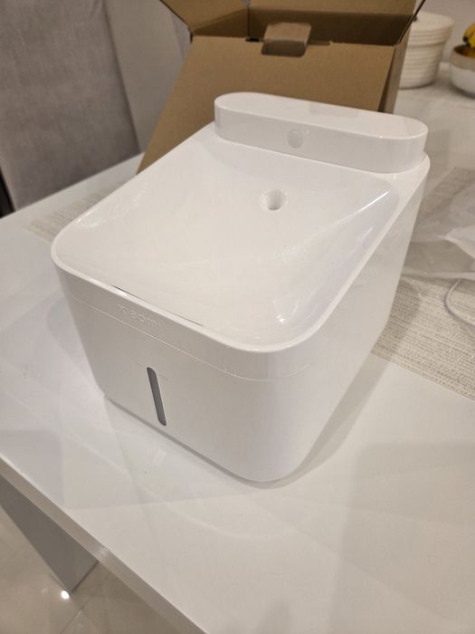 Xiaomi smart pet fountain 2 - смарт фонтан за котки + 3 нови филтъра