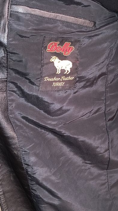 Кожаный черный плащ