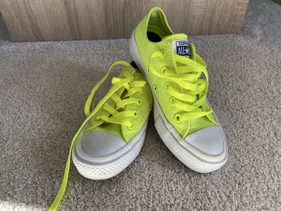 Tenesi converse marimea 36