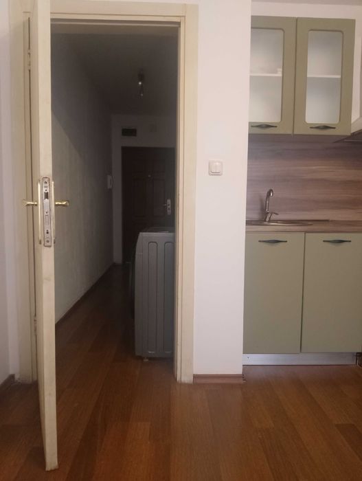 Самостоятелен апартамент за нощувки до Новотела