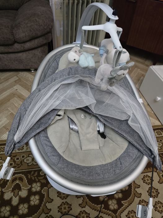 Шезлонг для новорожденных