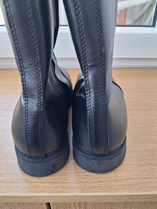 Ghete militare pentru iarna,îmblanite.matimea 27,5(43). Piele naturala