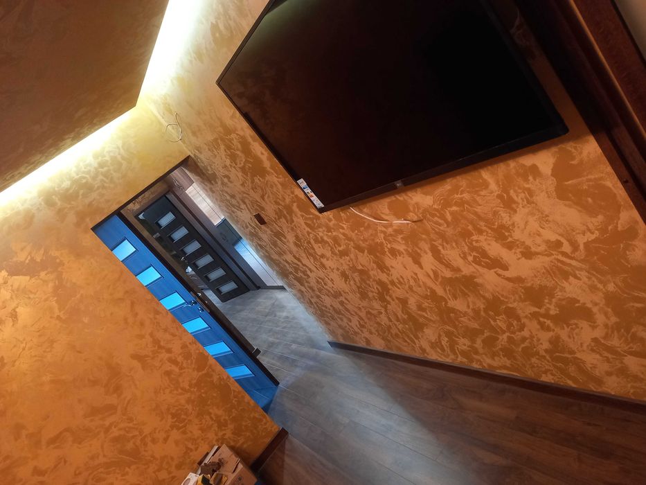 Продава се Четиристаен апартамент в Шумен, 5-ти полк - 100 кв.м за 1900 €/кв.м - Снимка #8