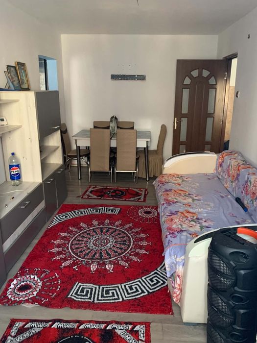 Dau sau schimb apartament cu casa