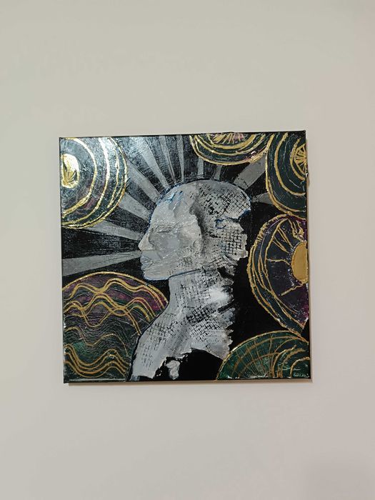 Картина златист релеф