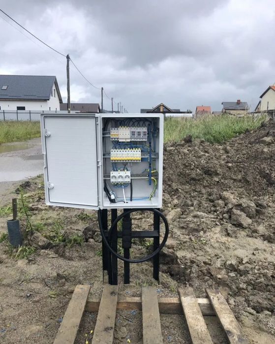 Электрик Работа на Лазах