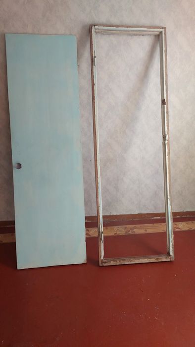 Продам двери по 2 тысячи