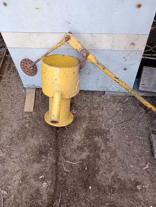 Продам качок для колодца