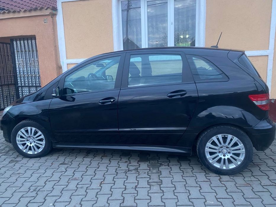 mercedes benz B 180