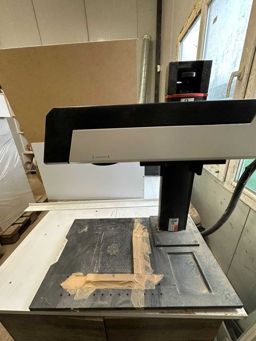 С02 Маркиращ лазер