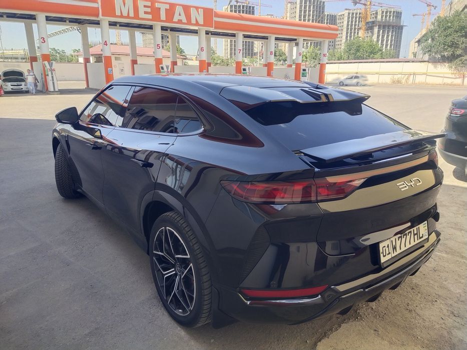 BYD Song L Srochna sotiladi
