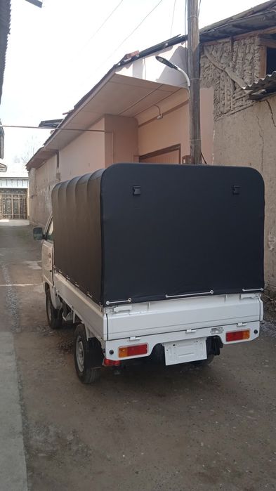 Laboga tent sotiladi