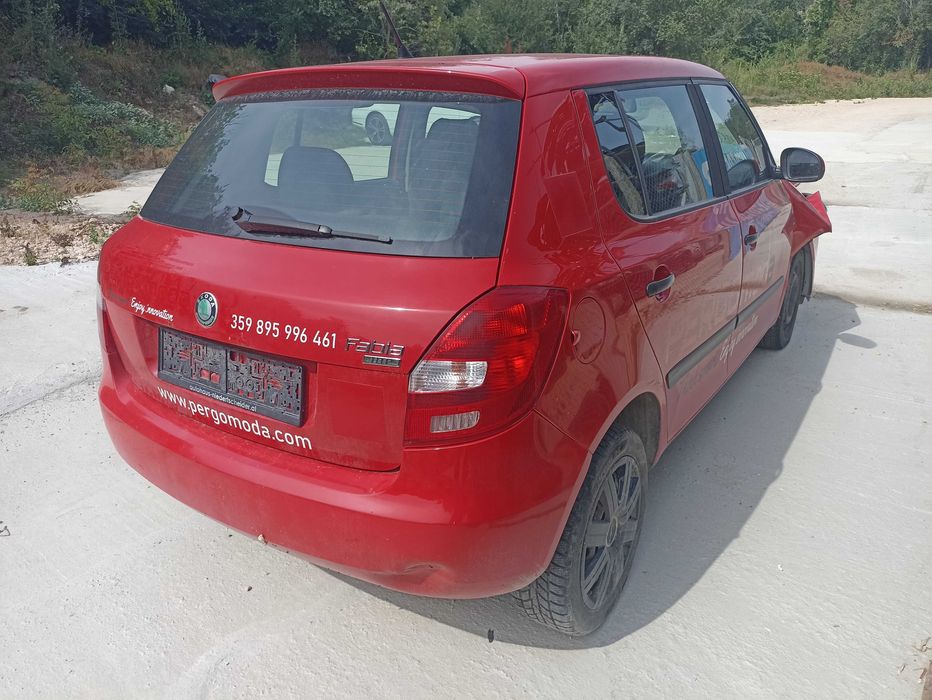 Шкода Фабиа / Skoda Fabia 1.2i - На части