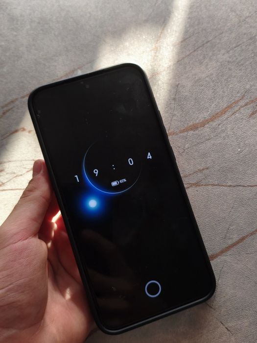 poco f7 продам срочно