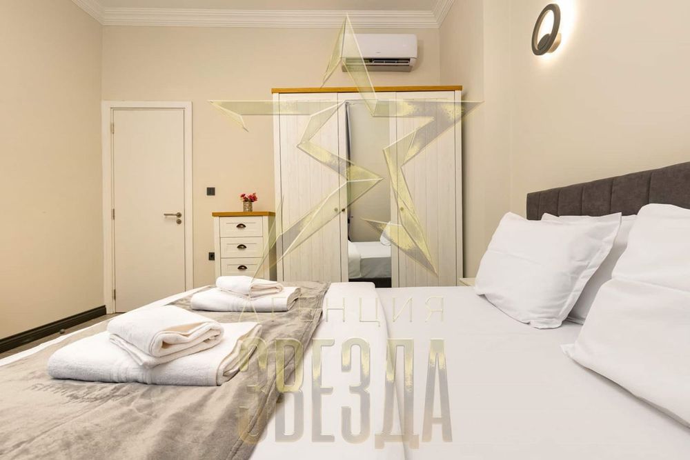 Продава се Двустаен апартамент в Пловдив, Център - 91 кв.м за 2627 €/кв.м - Снимка #6