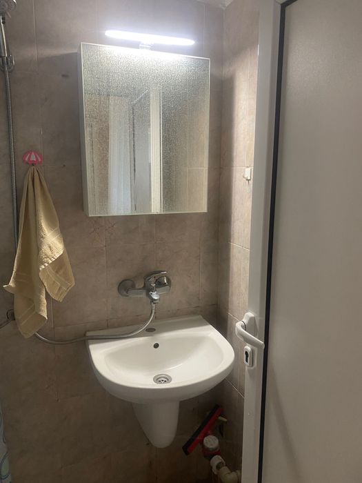 Дава се под наем Едностаен апартамент в с. Старозагорски бани, Област Стара Загора - 38 кв.м за 199.41 € - Снимка #6