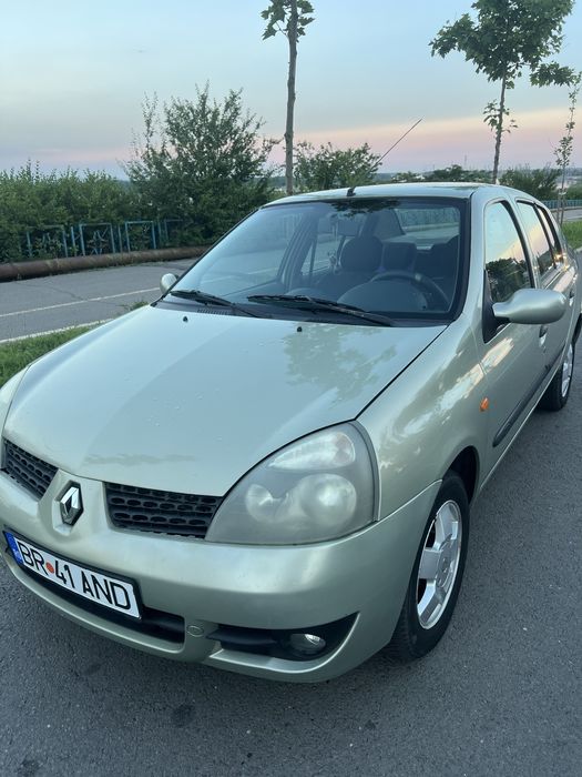RENAULT Clio 2002 — imagine 3