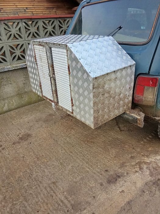 Транспортна клетка за кучета