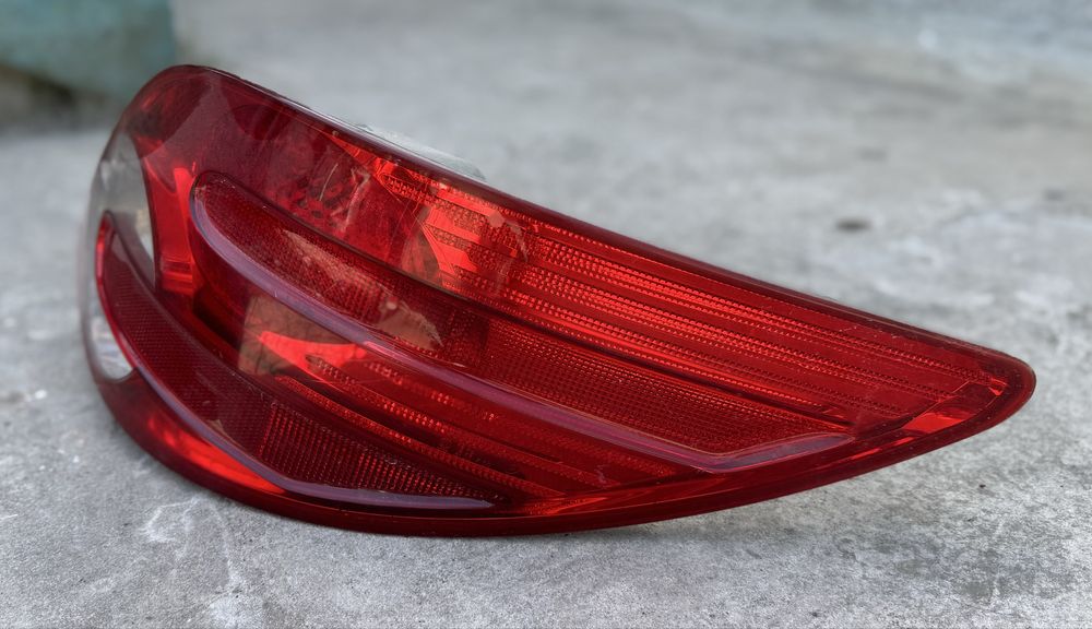 Десен стоп за Mercedes R класа W251