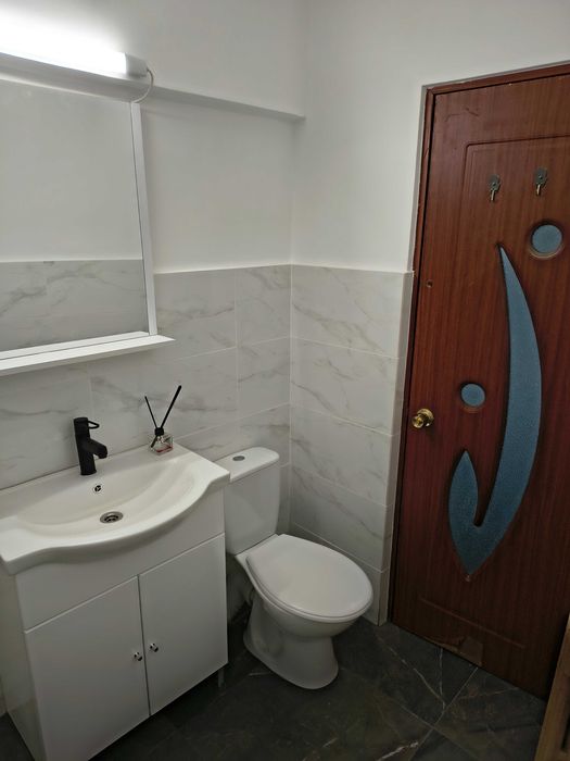 Garsoniera de vanzare