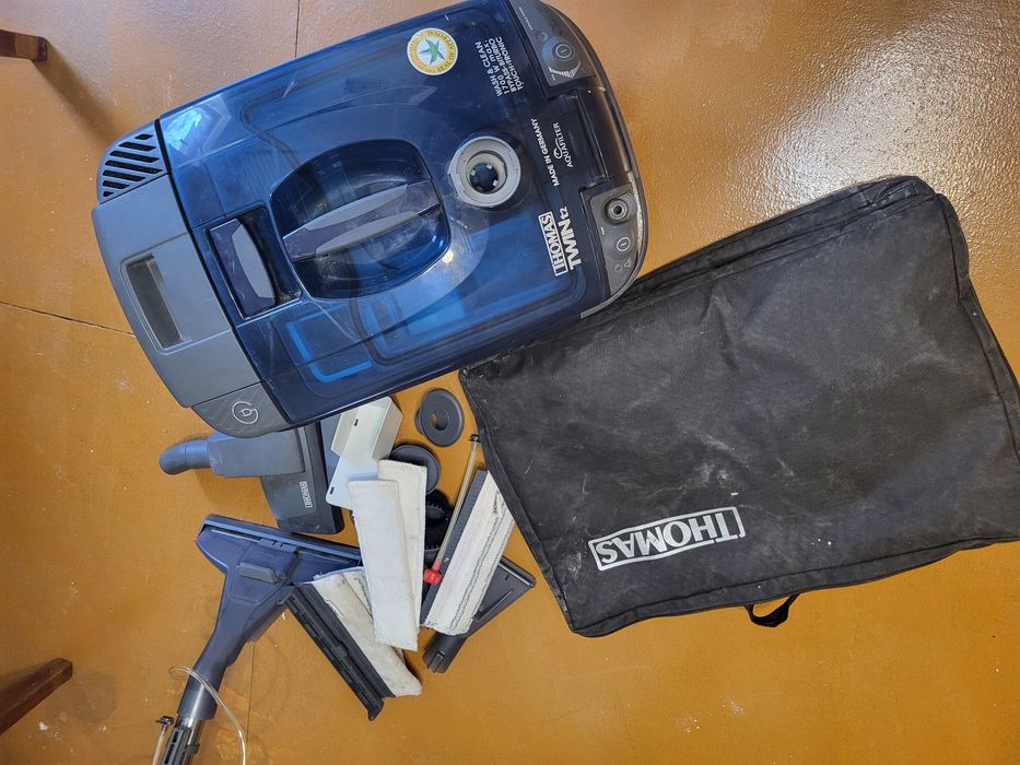 Продам моющий пылесос THOMAS AQUAFILTER б/у в рабочем состоянии