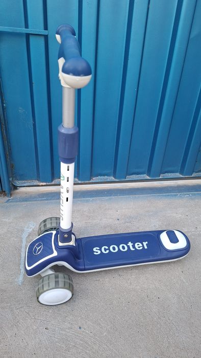 Самокат, с музыкой, колёса светятся