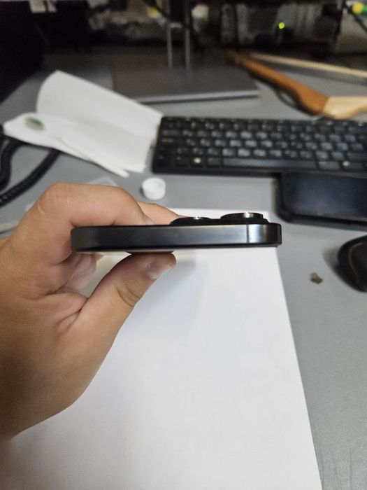 Iphone 16 pro max сатамын