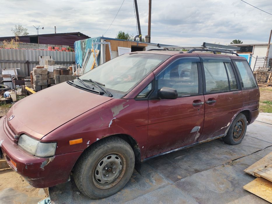 Продам машину Nissan