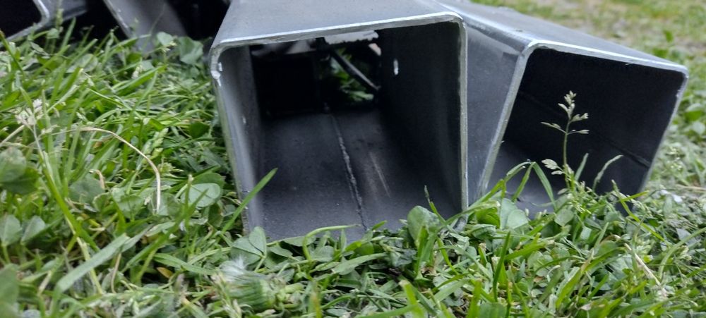 Suport stalp de gard metalic