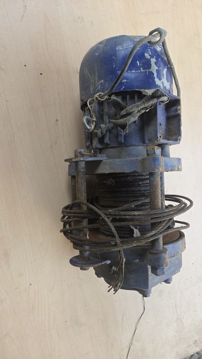 Электрическая лебедка