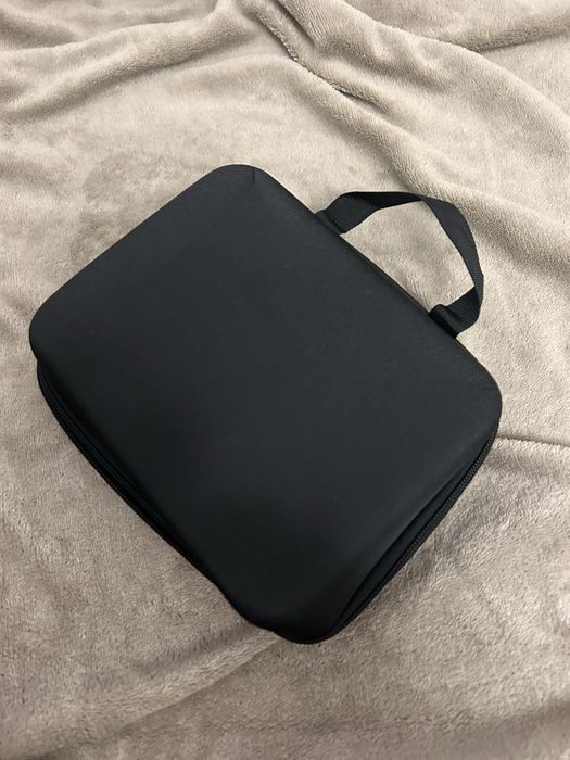 Компактен органайзер за аксесоари и инструменти