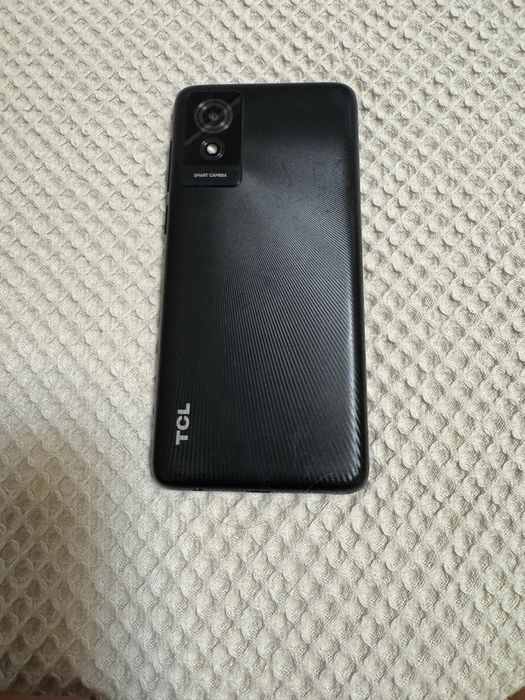 Telefon TCL 501 full box
