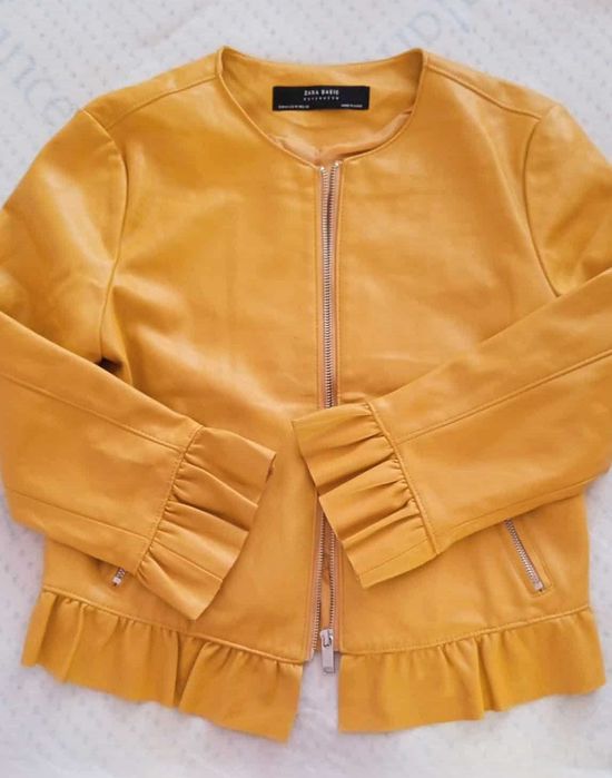 Дамско яке Zara подходящо за сезона