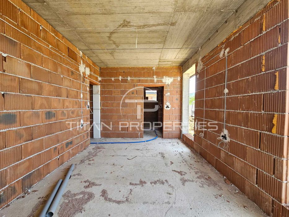 Едноетажна къща Първенец