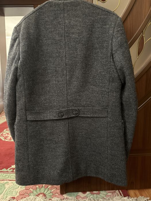 Мужское полу пальто