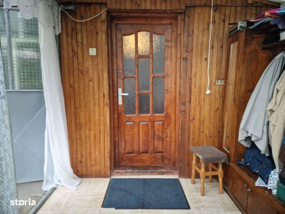 Teren si casa ideala pentru dezvoltare imobiliara, zona RrM3