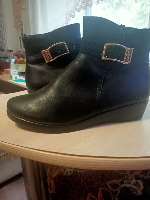 Женская обувь...