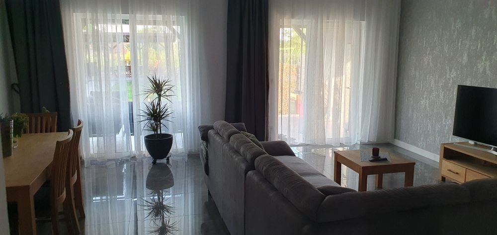 Vând duplex în Covaci