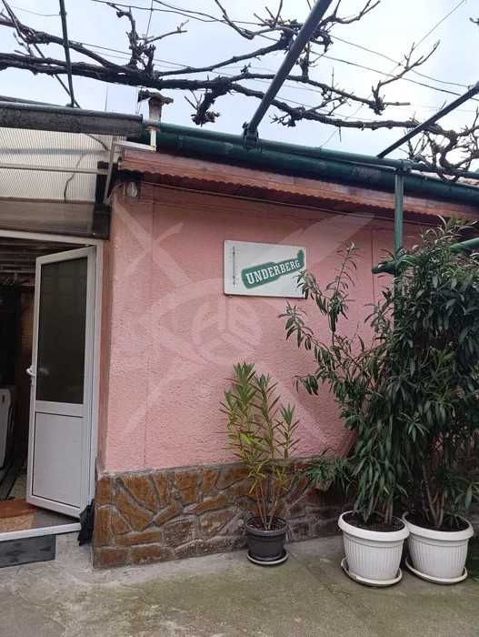 Продава се Къща в Пловдив, Младежки Хълм - 220 кв.м за 371 €/кв.м - Снимка #3