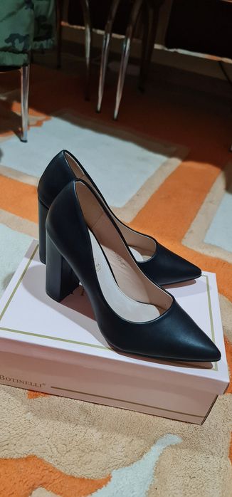 Pantofi piele nr 37 Botinelli